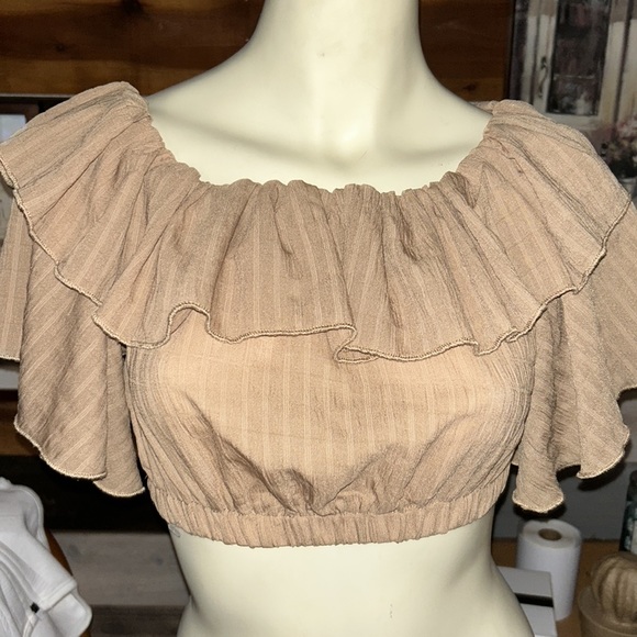 Shein Cropped Top - small szie - Picture 2 of 7